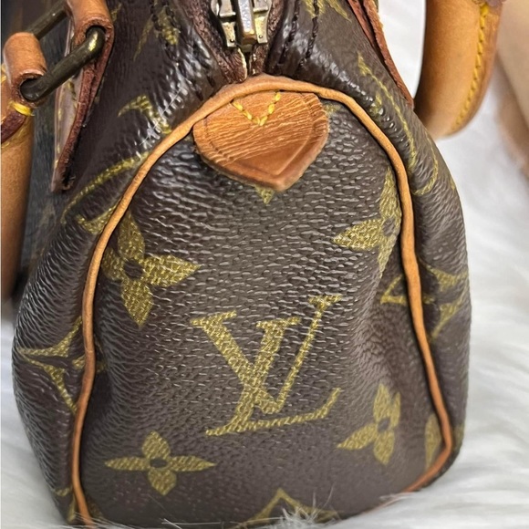 Sold🤎🤎LV VINTAGE Monogram Mini Speedy 🤎🤎 - Picture 9 of 16